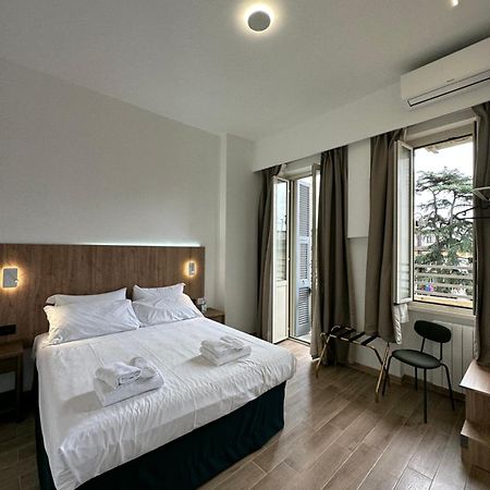 Domus House Hotel Рим Екстериор снимка